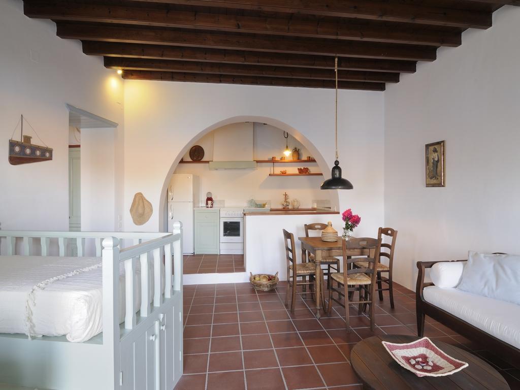 Onar Patmos Apartment Grikos Bay  Ruang foto